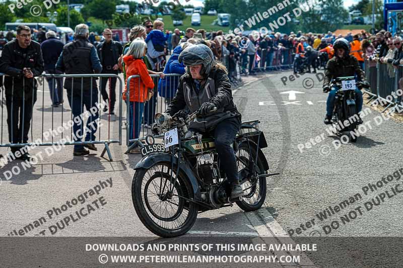 Vintage motorcycle club;eventdigitalimages;no limits trackdays;peter wileman photography;vintage motocycles;vmcc banbury run photographs